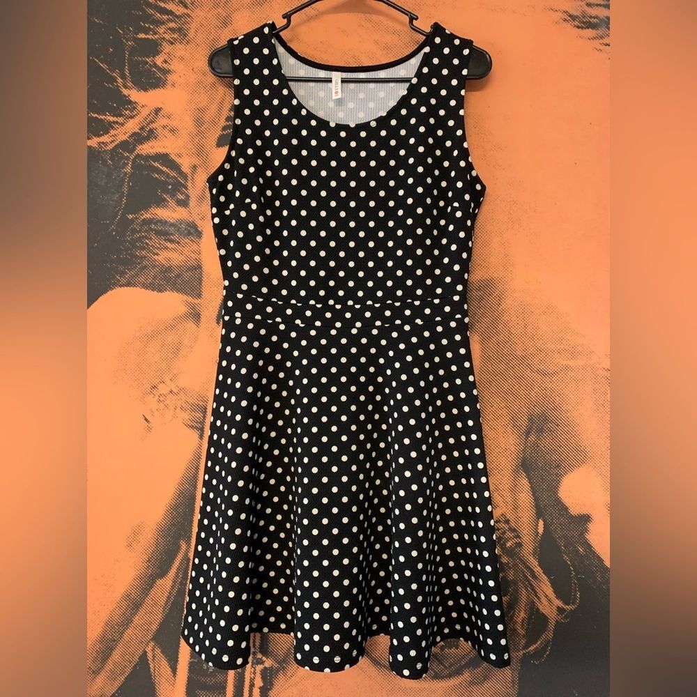 Gilli Sleeveless Retro Polka Dot A-Line Skater Dress